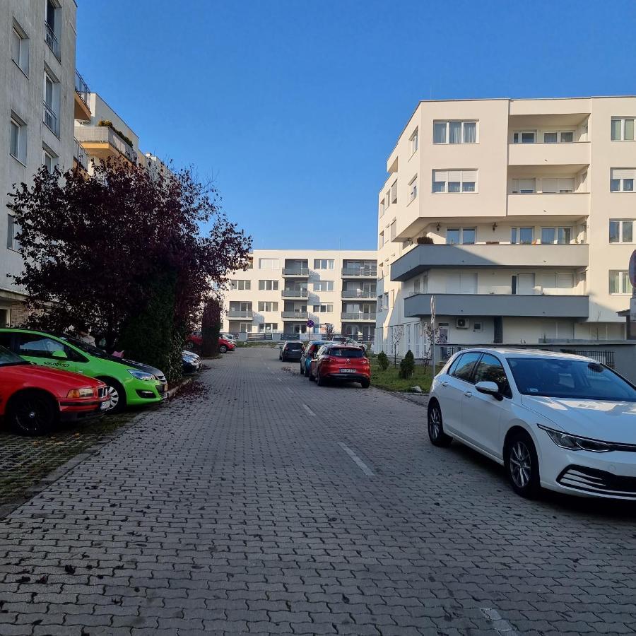 Bodo Apartman Apartment Miskolc Exterior photo